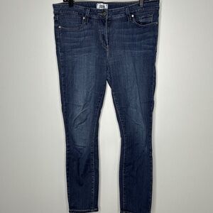 Paige Verdugo Ankle jeans in a size 32
